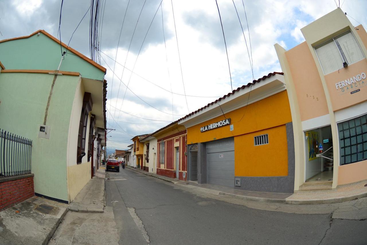 La Hermosa Hotel Buga Exterior photo