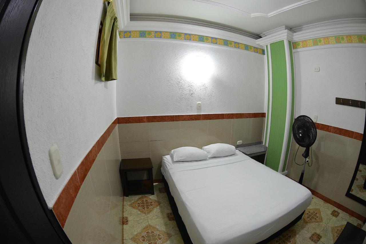 La Hermosa Hotel Buga Exterior photo